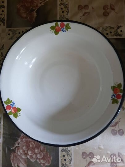 Эмалированная посуда СССР новая