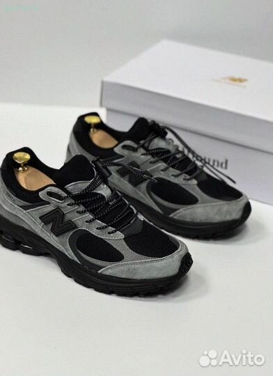 Новые кроссовки New Balance 2002R (41-45 р)