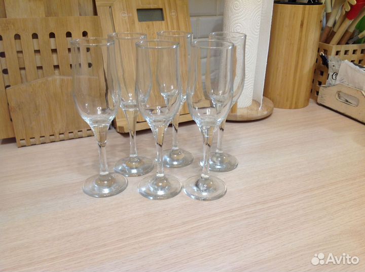 Бокалы для шампанского