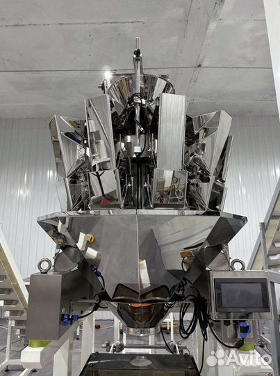 Фасовочное оборудование / Упаковочная машина