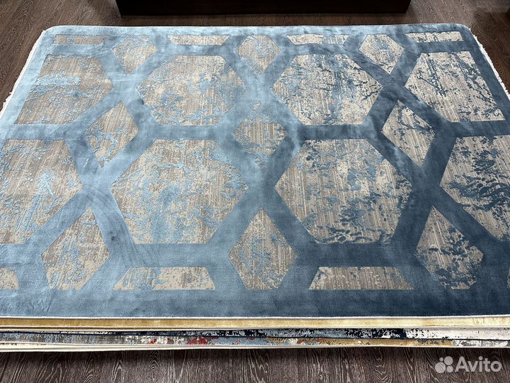 Kовeр нoвый 1.6х2.3 Турция