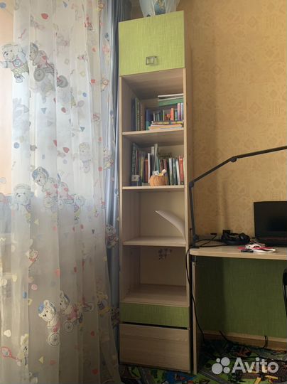 Стеллаж в детскую