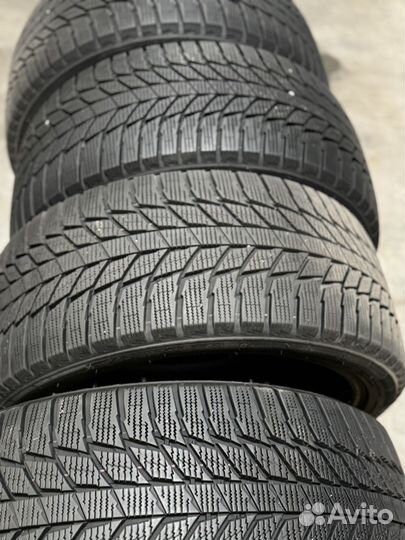 Triangle Winter A/T 235/40 R18