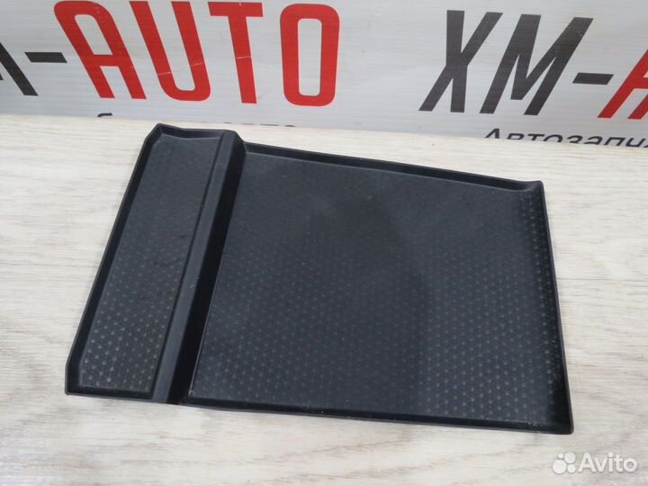 Коврик подлокотника BMW 3 G20