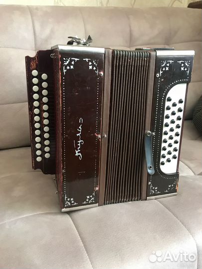 Гармонь 