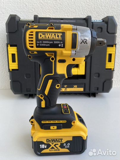 Аккумуляторный набор болгарка и гайковерт Dewalt