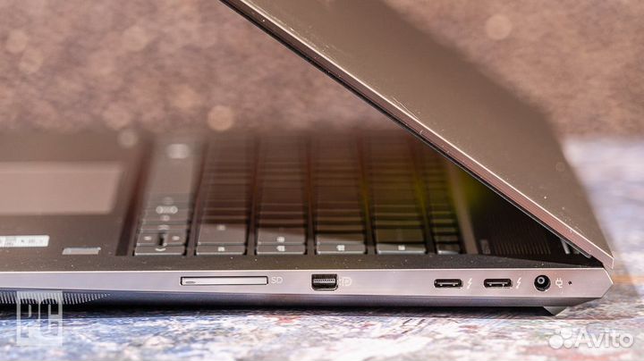 Ноутбук HP Zbook Create G7