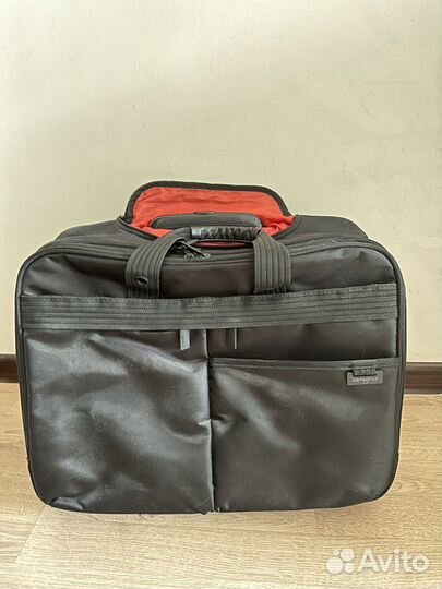 Сумка на колесах Samsonite