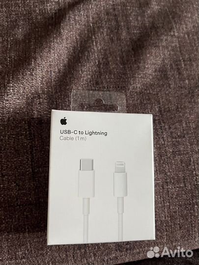 Apple USB-C to lightning