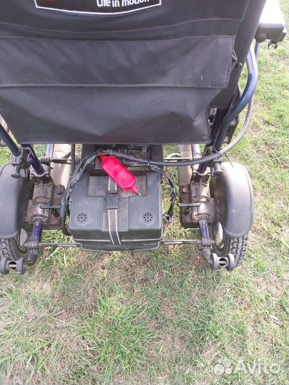 Инвалидная коляска с электроприводом бу