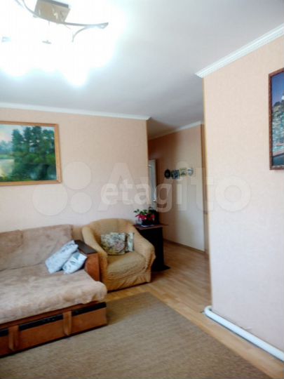 Дом 61 м² на участке 2 сот.