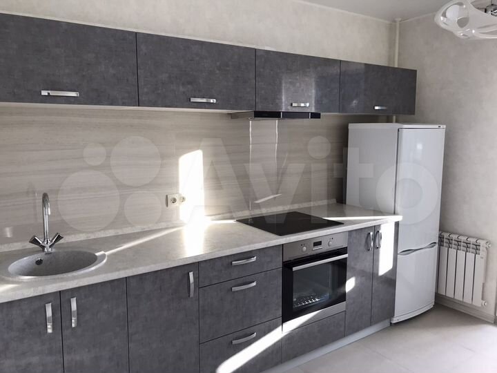 2-к. квартира, 70 м², 14/16 эт.