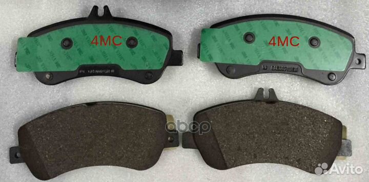 Колодки тормозные дисковые перед A007420662