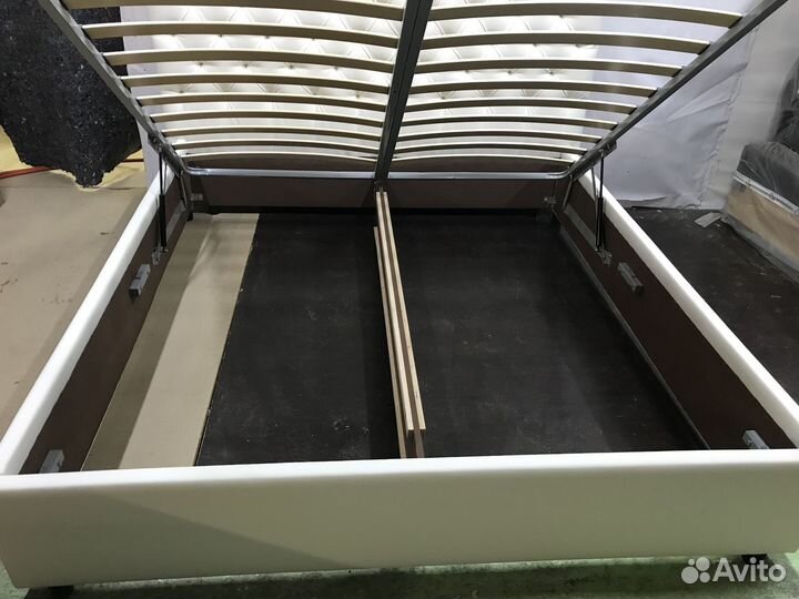 Мягкая кровать 160x200 / 180x200