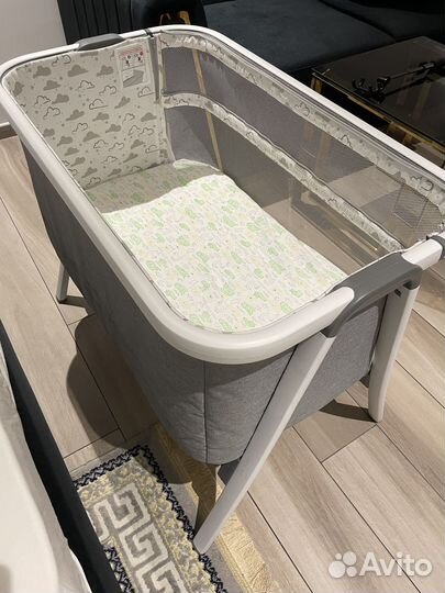 Детская кроватка до 6 месяцев складная