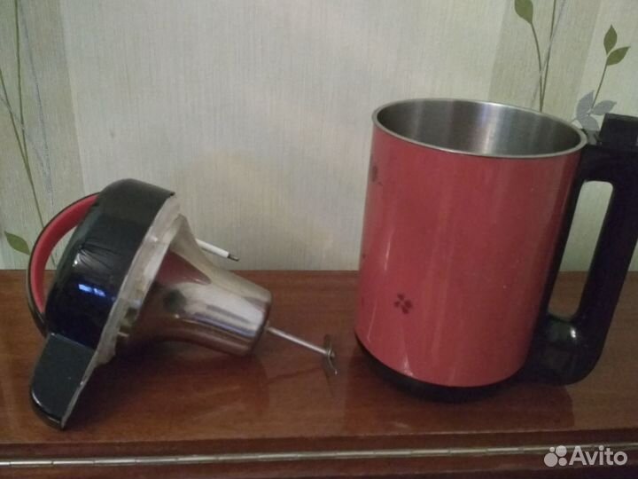 Соевая корова Midea DE12G13 Китай