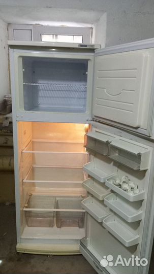 Холодильник двухкамерный Атлант(гарантия)