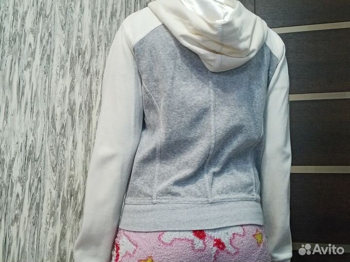 Кофта для девочки велюровая