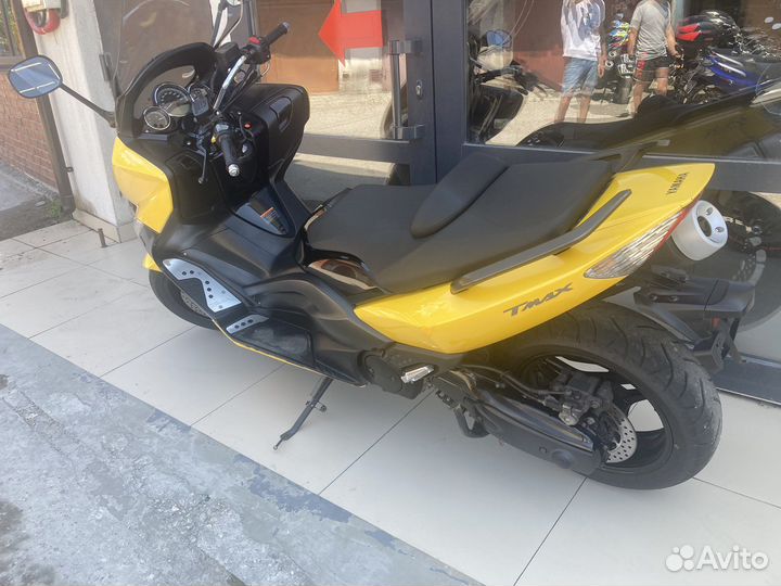 Продаётся скутер из Японии Yamaha T Max 500 2009