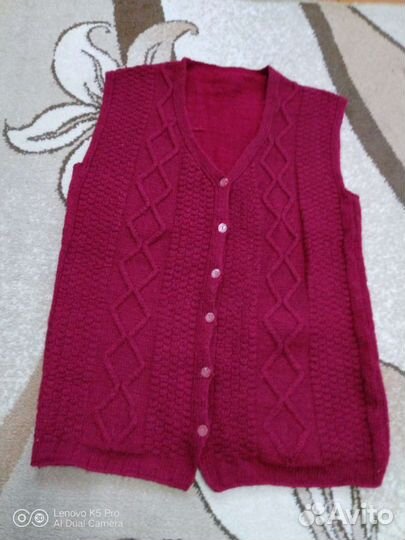 Безрукавки, кофты