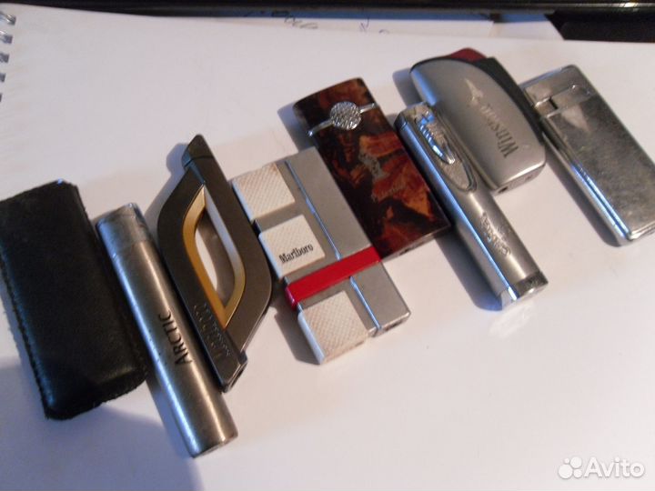 Зажигалка газовая