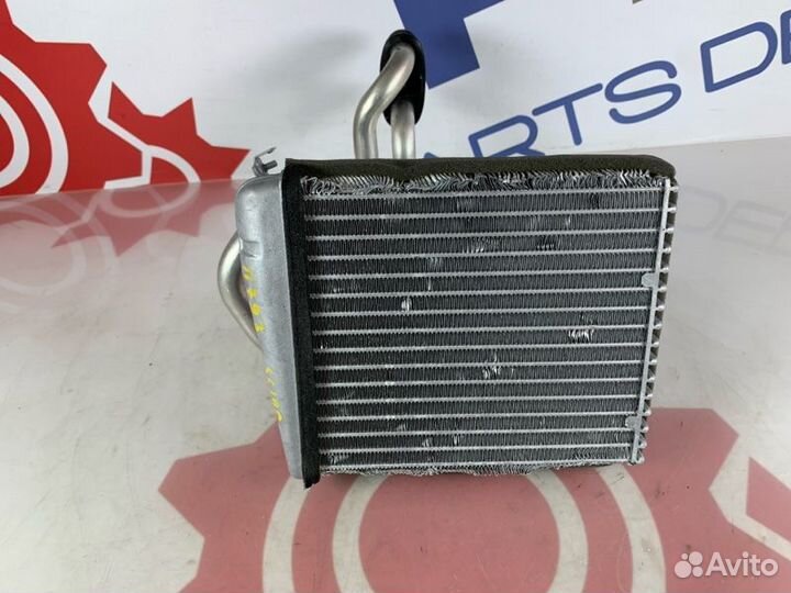 Радиатор печки Vw Scirocco 2009