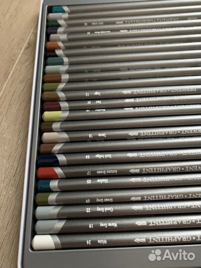 Карандаши derwent graphitint, 24