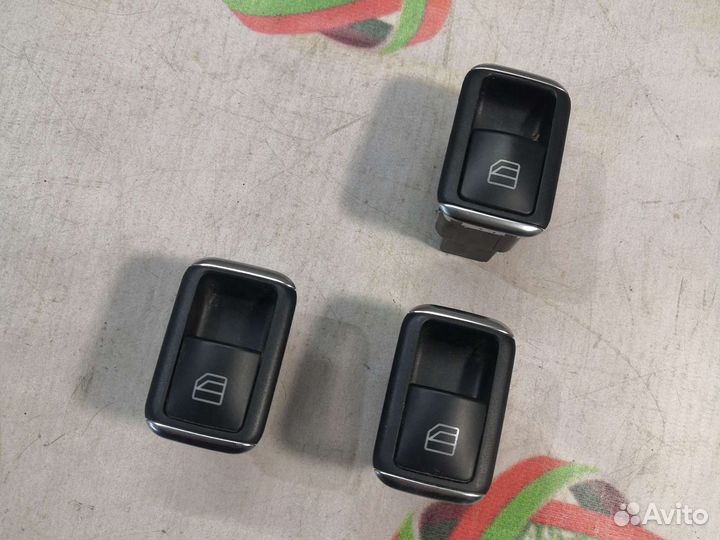 Mercedes W204 C180 Клавиши комплект