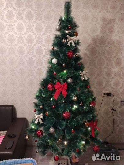 Елка искусственная