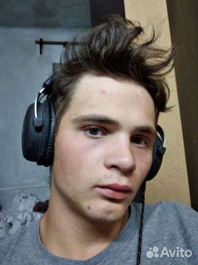 Видеомонтажёр