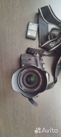 Olympus E-400