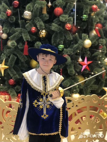 Новогодний костюм мушкитера «Батик»