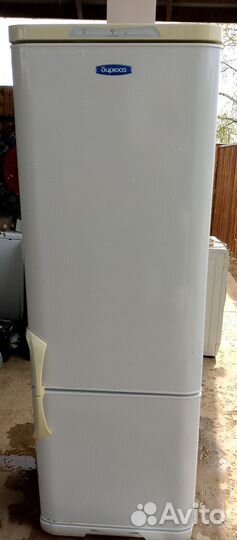 Холодильник бирюса