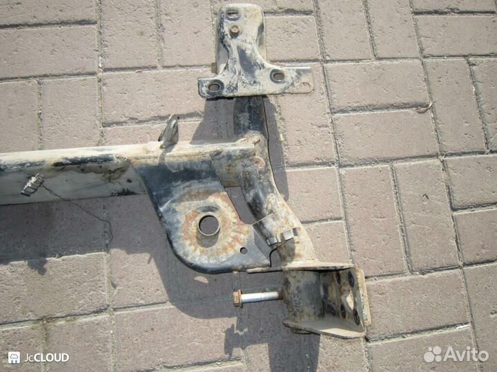 Балка подвески на renault symbol LB0C, LB0P, LB