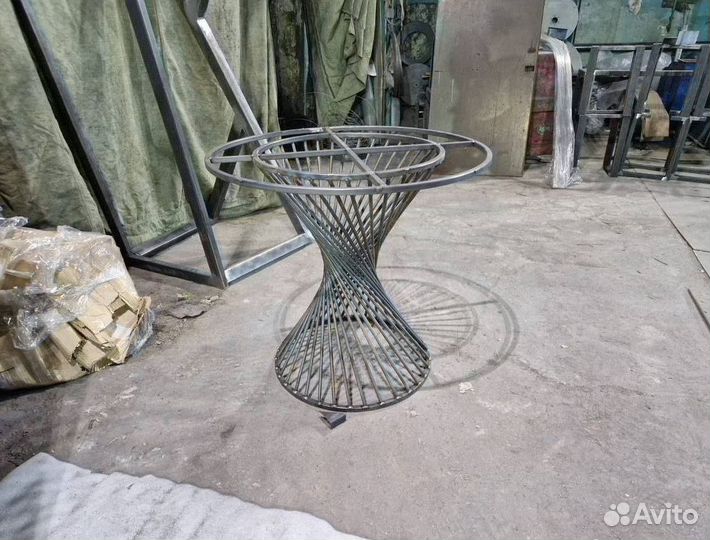 Опора для стола в стиле лофт