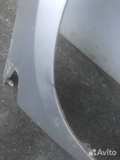 Крыло переднее правое Honda Insight ZE2