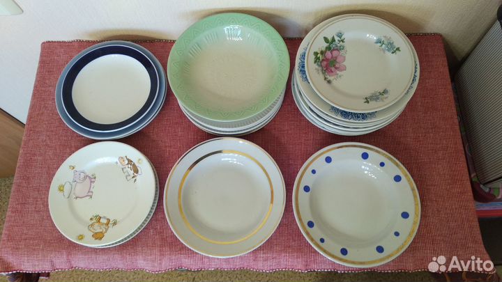 Тарелки фарфоровые СССР 22 шт. Цена за все