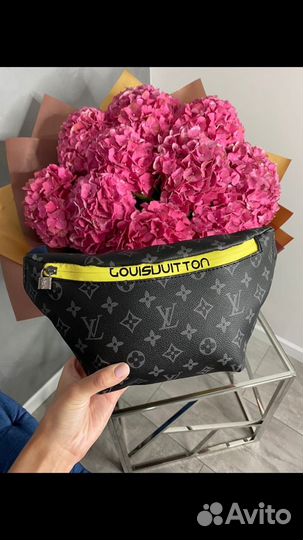 Сумка на пояс Louis Vuitton