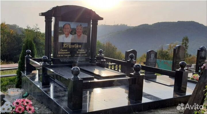 Памятники, памятники из гранита