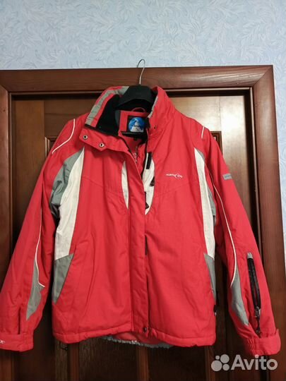 Куртка женская горнолыжная 48-50