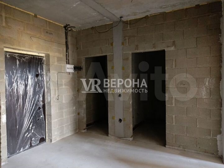 2-к. квартира, 56 м², 8/18 эт.