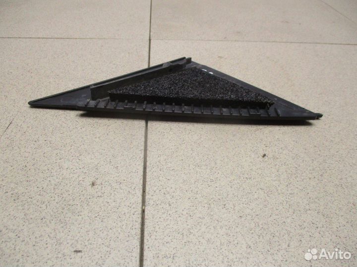 Крышка зеркала внутренняя правая Volvo XC90 II 20