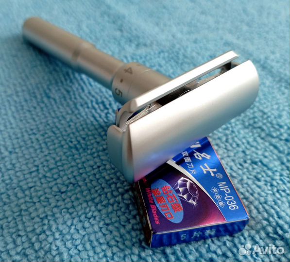 Безопасная бритва (станок для бритья)