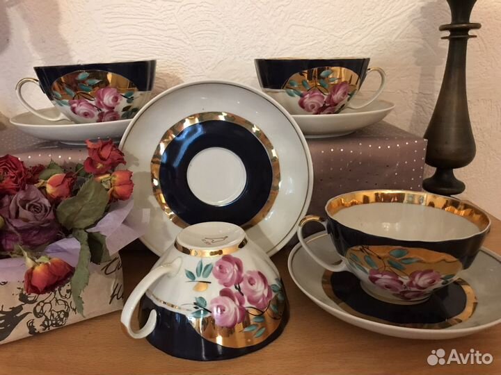 Чайники и молочник