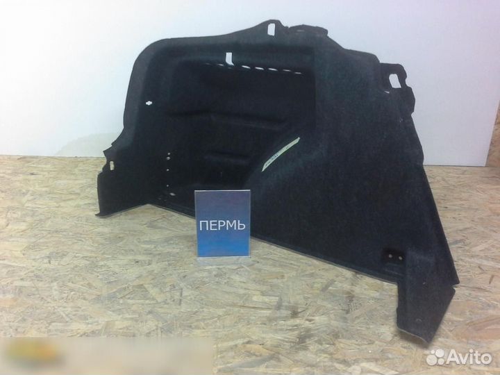 Обшивка багажника Skoda Rapid 2013