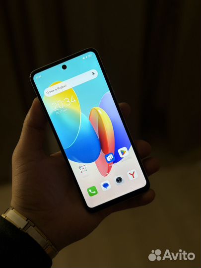 Tecno Spark Go 2024, 3/64 ГБ