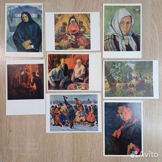 31 открытка соцреализм 1950е-1980е