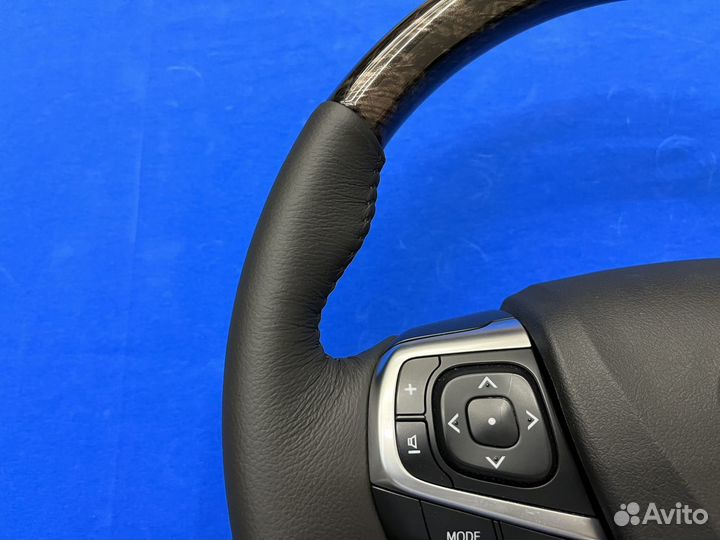 Руль под дерево с подогревом Toyota Camry 55