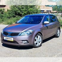 Kia Ceed 2.0 AT, 2011, 232 000 км, с пробегом, цена 980 000 руб.