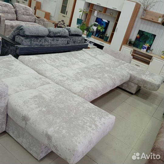 Диван п-образный